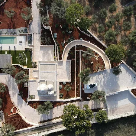 Trulli D'ibernia With Panoramic View Apartment Brindisi