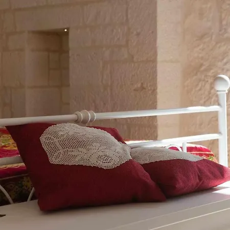 Trulli D'ibernia With Panoramic View