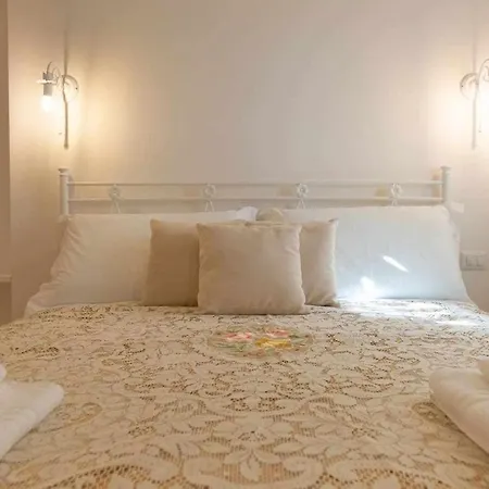 Trulli D'ibernia With Panoramic View Apartment