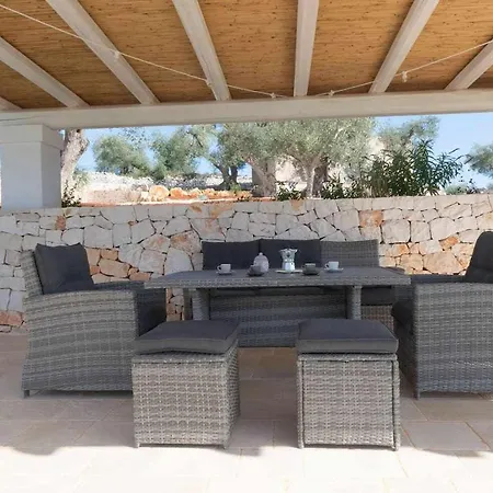 Trulli Dibernia With Panoramic View *