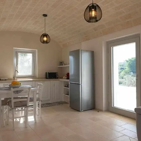 Trulli Dibernia With Panoramic View * 布林迪西