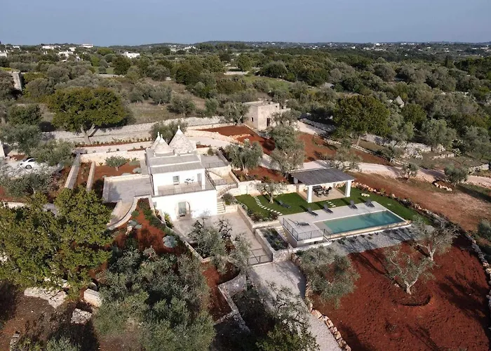 Trulli D'ibernia With Panoramic View Appartamento *