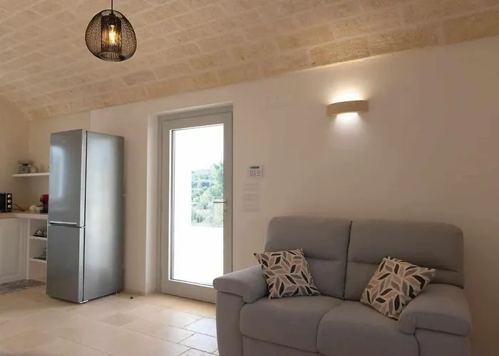 Trulli D'ibernia With Panoramic View